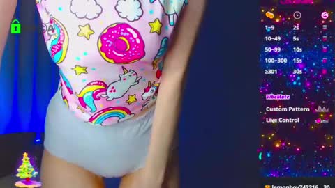 Emely online show from 02/07/25, 04:27