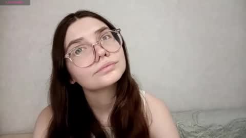 Stacy online show from 10/19/25, 01:12