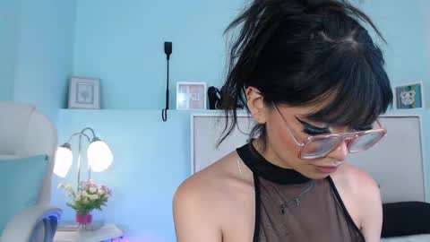 Danna online show from 05/20/26, 01:56