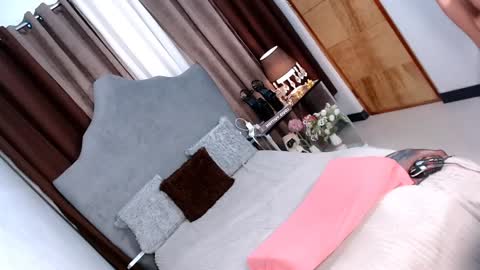 Samara online show from 01/16/25, 05:12