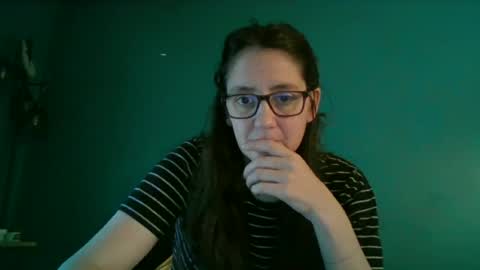 emeraldamnsel online show from 06/17/26, 12:07