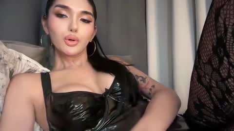 Emerald online show from 02/23/26, 05:49