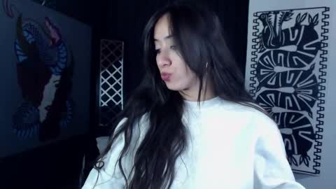 Snapshot of emiantonella_ chatting on 02/22/25, 12:16 Antonella online show from 02/22/25, 12:16