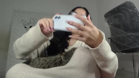 Snapshot of emiantonella_ chatting on 11/29/25, 11:41 Antonella online show from 11/29/25, 11:41