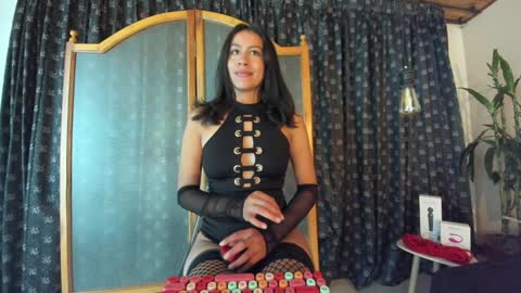 Emilia Gomez online show from 02/04/25, 03:44