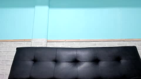 Emily online show from 03/11/25, 11:33