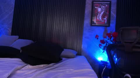 Snapshot of emiilycollins1 chatting on 01/19/25, 12:06 online show from 01/19/25, 12:06