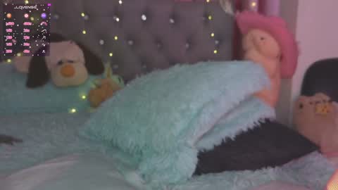 Emily online show from 01/30/25, 04:34