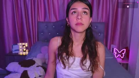 Emily online show from 11/06/25, 09:26