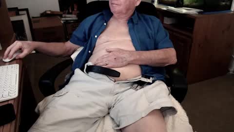 Snapshot of emil_karpo chatting on 02/27/25, 10:53 Terrance1st online show from 02/27/25, 10:53