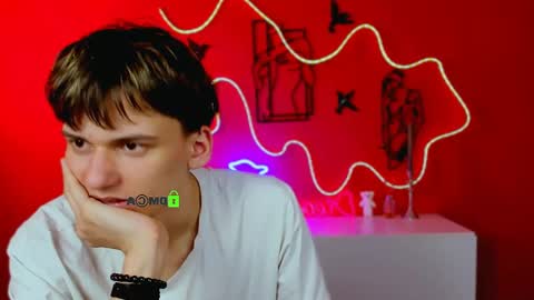 emil_lucky online show from 04/20/26, 07:04