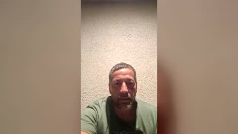 emilabreu online show from 06/12/26, 05:50