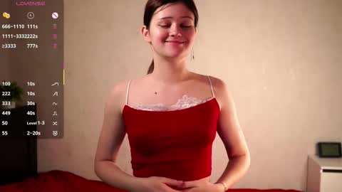 Emilia online show from 12/23/25, 09:40