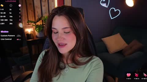 emilia_dream online show from 12/05/24, 03:28