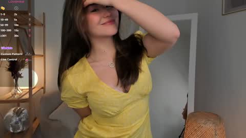 emilia_dream online show from 02/03/25, 05:56