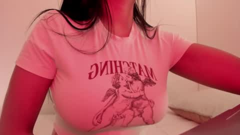 Emilia Big Boobs online show from 12/11/24, 04:49