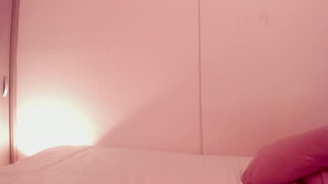 Emilia Big Boobs online show from 12/16/24, 01:21