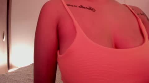 Emilia Big Boobs online show from 01/04/25, 02:35