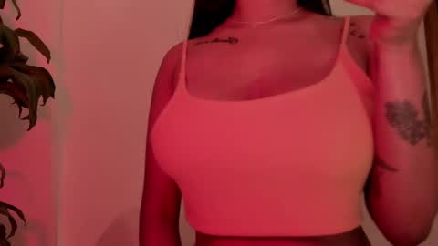 Emilia Big Boobs online show from 03/03/25, 09:15