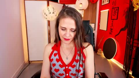 Emilia Bedy online show from 04/10/26, 12:32