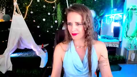 Snapshot of emiliabedy chatting on 07/20/26, 09:12 Emilia Bedy online show from 07/20/26, 09:12