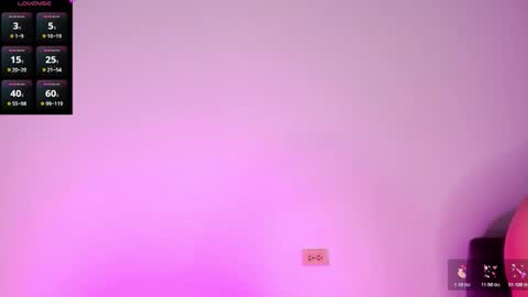 Snapshot of emiliana_bloomm chatting on 10/20/25, 09:21 emiliana_bloomm online show from 10/20/25, 09:21