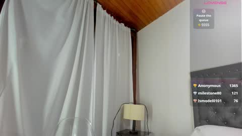 Snapshot of emilibonnie chatting on 01/04/25, 02:03 emilibonnie online show from 01/04/25, 02:03