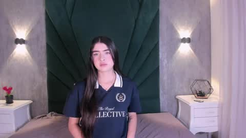 Emilie online show from 04/07/26, 11:32