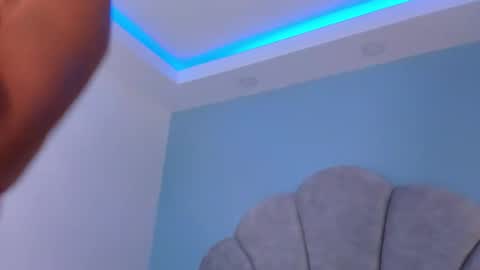 Emillie online show from 03/20/26, 05:29