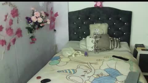emiliejoy online show from 03/18/26, 03:42