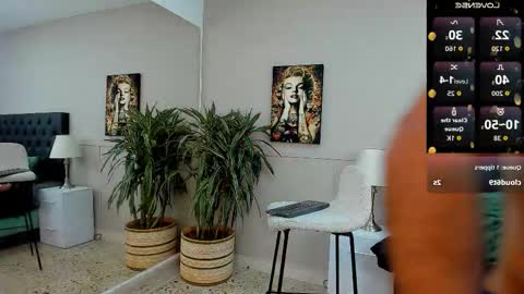 Emilio online show from 10/12/25, 11:09