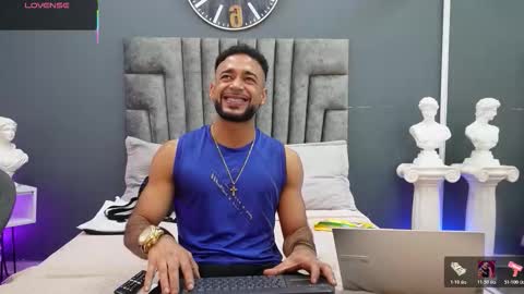 Emilio online show from 02/15/26, 11:30