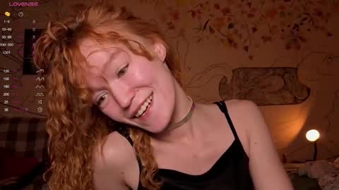 Emi  online show from 09/26/25, 09:35