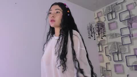 Emilly online show from 05/29/26, 03:26