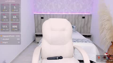 Emily online show from 01/29/25, 06:22