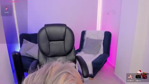 Emily online show from 09/14/25, 09:14