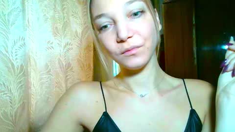 Emilly online show from 11/26/25, 06:36