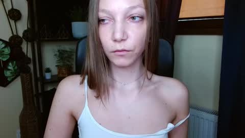 Emilly online show from 03/23/26, 06:28