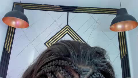 Snapshot of emillydiaz chatting on 10/18/25, 12:17 Emilly online show from 10/18/25, 12:17