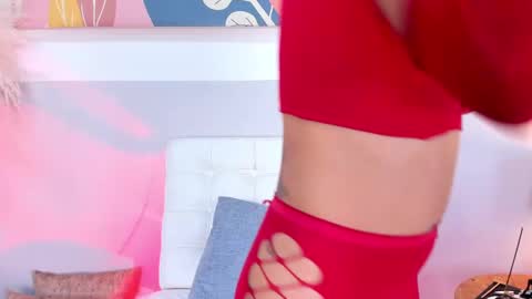 .  . online show from 09/27/25, 12:32