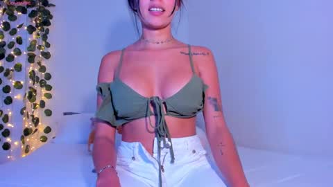 emilly online show from 10/11/25, 07:12