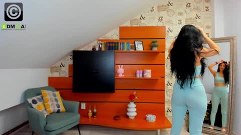 EmillyTaylor online show from 02/04/25, 04:48