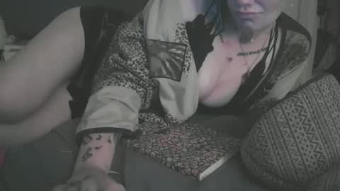 Emily Love online show from 01/03/25, 12:08