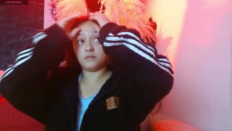 emily175445 online show from 06/01/26, 12:40