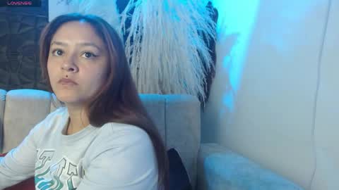 emily175445 online show from 06/02/26, 12:18