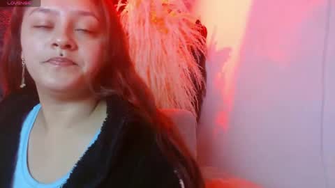 emily308876 online show from 06/01/26, 12:40