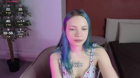 Emily online show from 07/03/26, 01:23