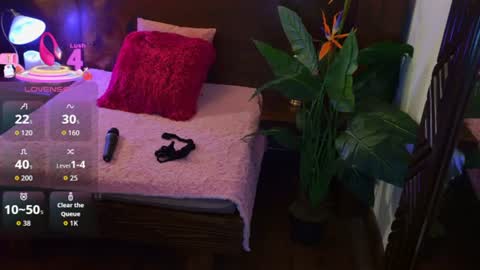 CALL ME EMILY online show from 06/16/26, 04:09
