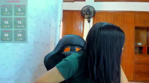 Emily and Soffy online show from 05/06/26, 12:32