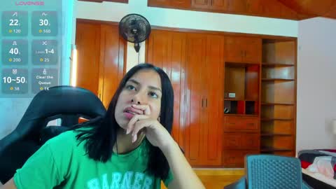 Emily and Soffy online show from 05/13/26, 12:02